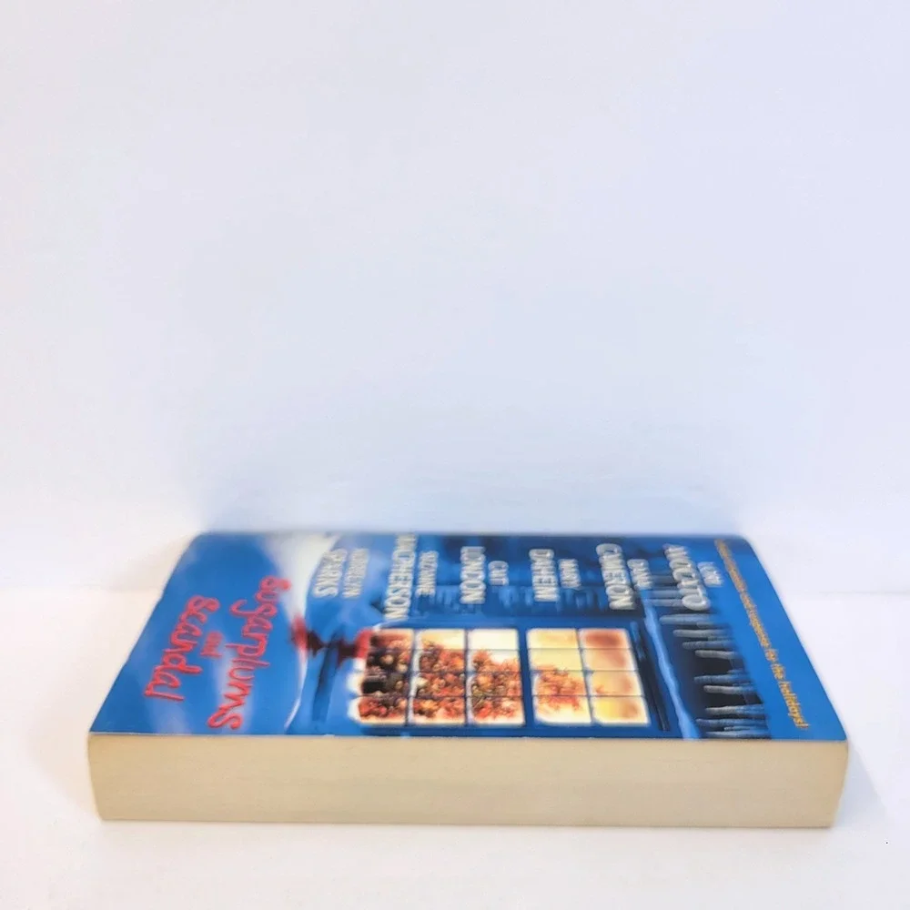 Avon Books Sugarplums and Scandal Holiday Romance Anthology Blue Paperback OS